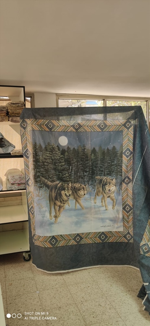 תמונה 2 ,בד מודפס זאבים למכירה בנתיבות אומנות  אומנות בבד
