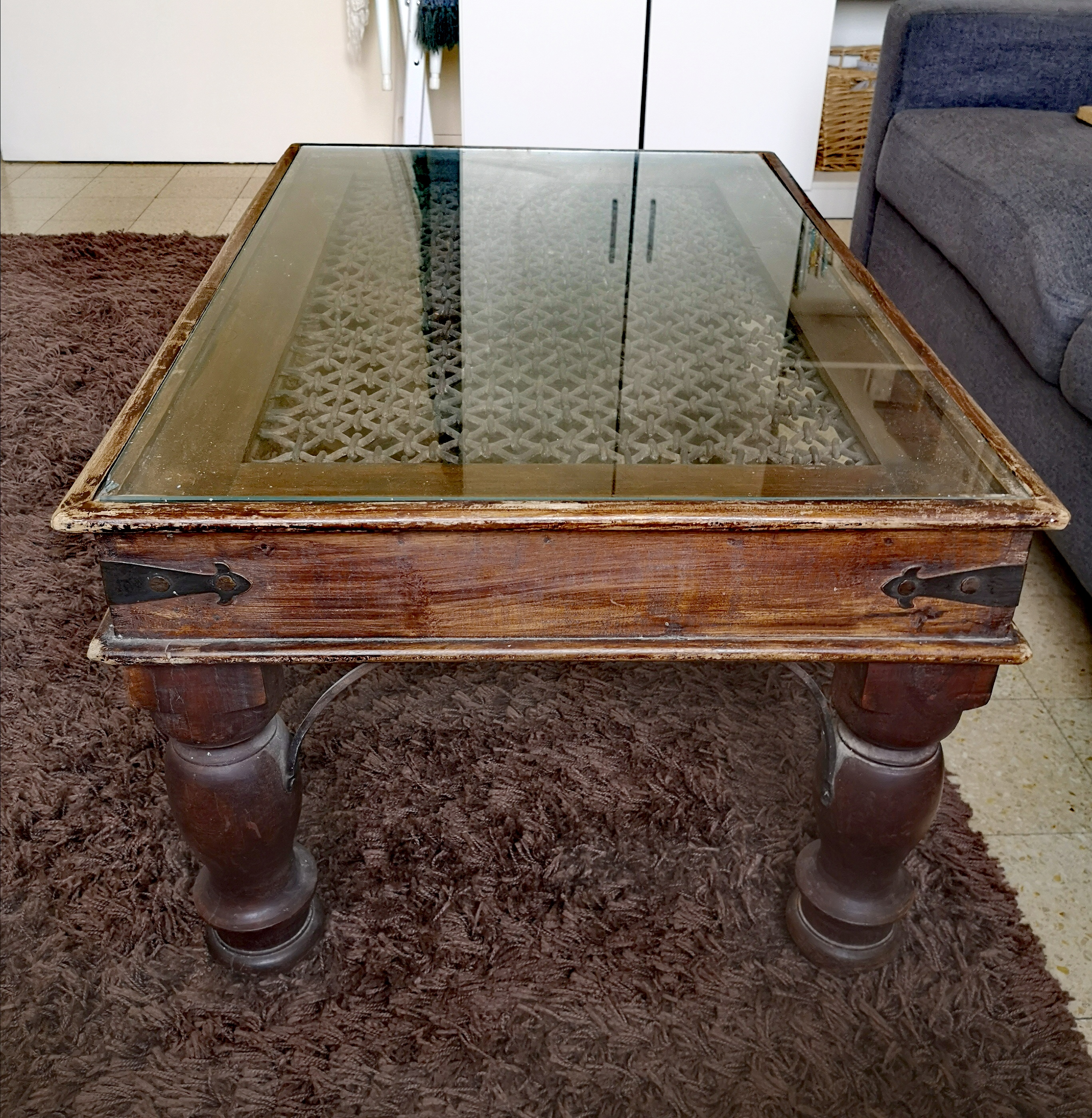 תמונה 1 ,שולחן מעץ מלא למכירה באלונים ריהוט  ענתיקות