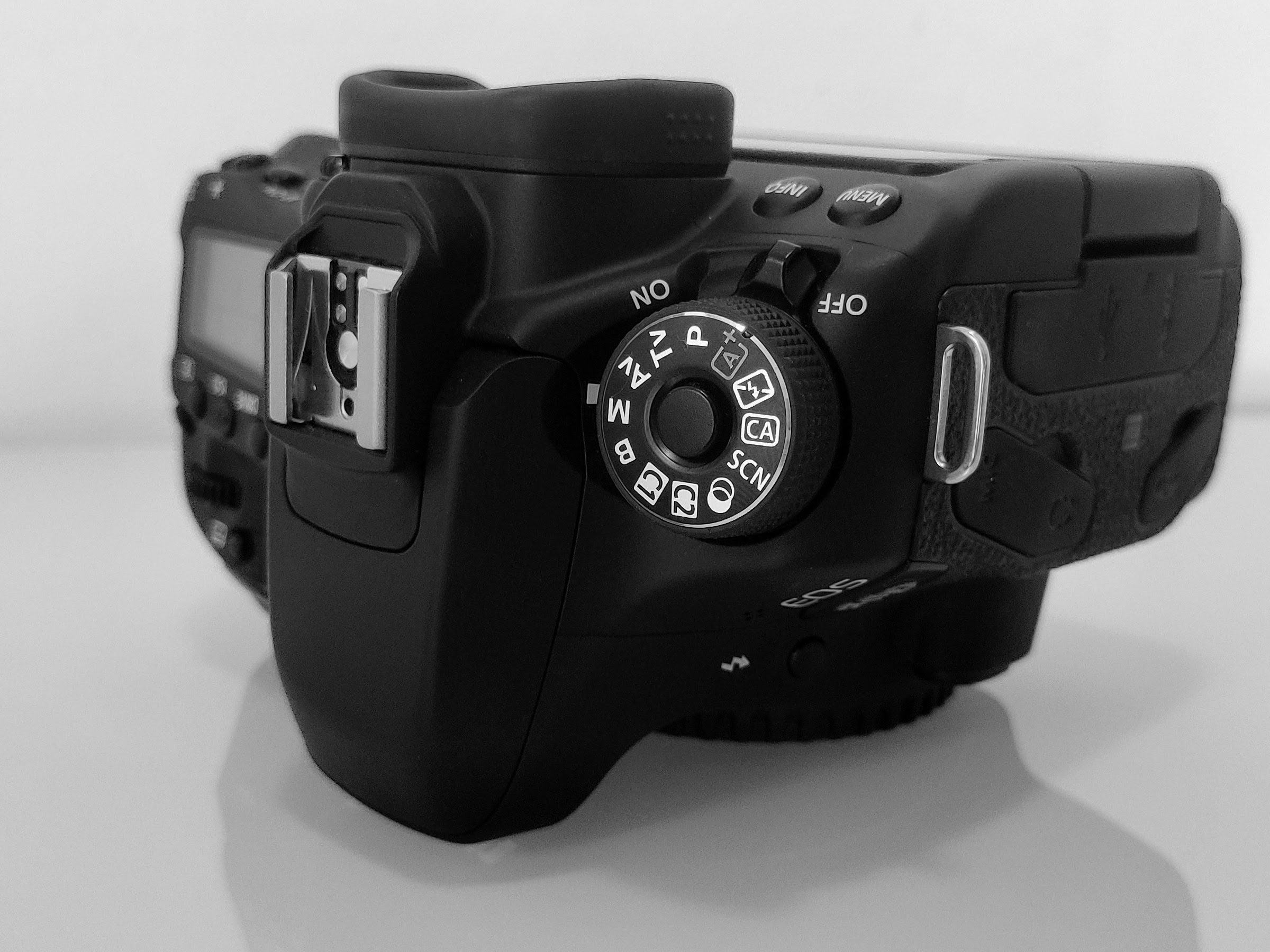 תמונה 5 ,Canon 80D למכירה באבטליון צילום  מצלמה רפלקס דיגיטלית