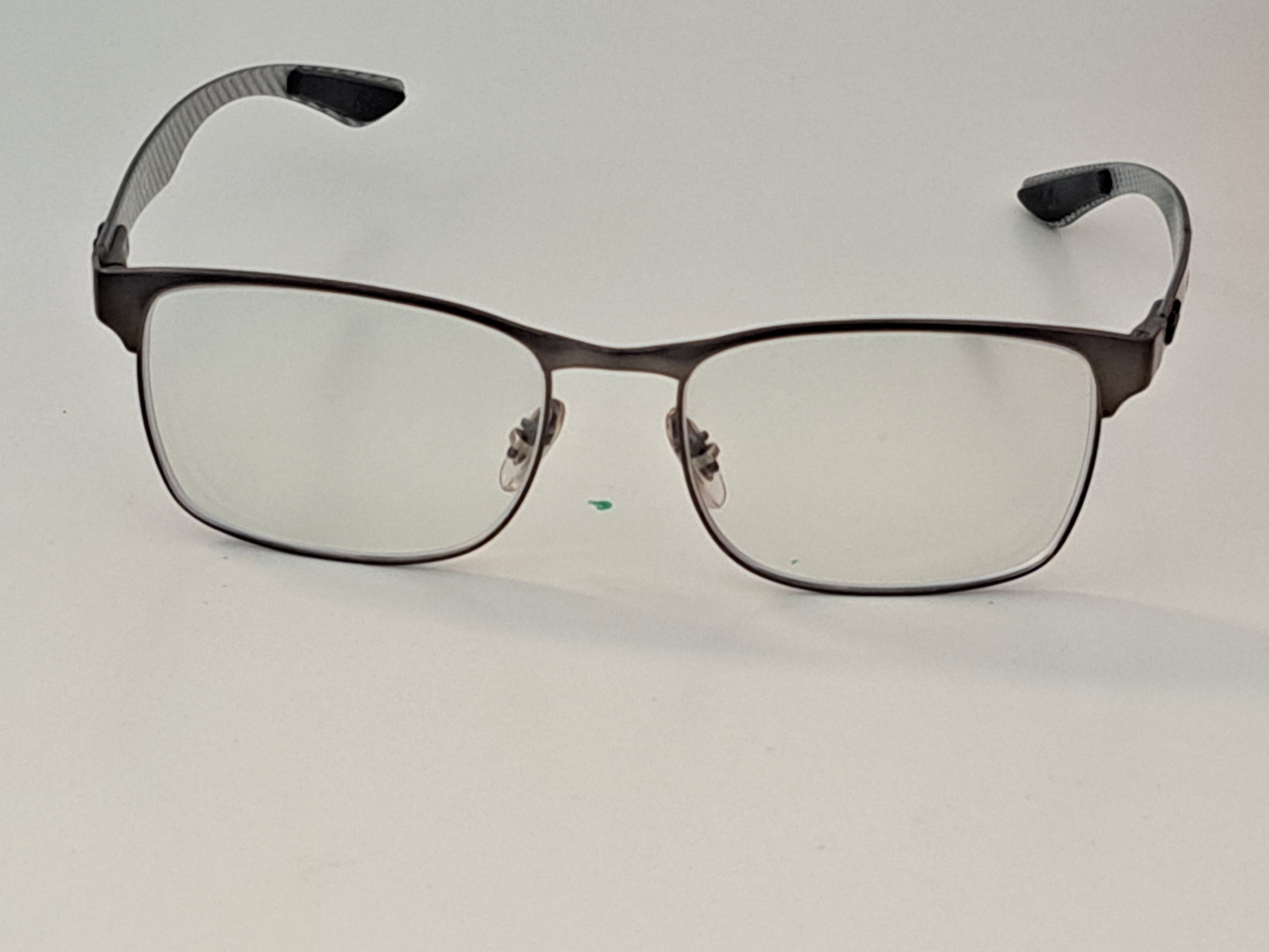 תמונה 1 ,יניב  למכירה במשקפיים משקפיים  משקפי ראייה