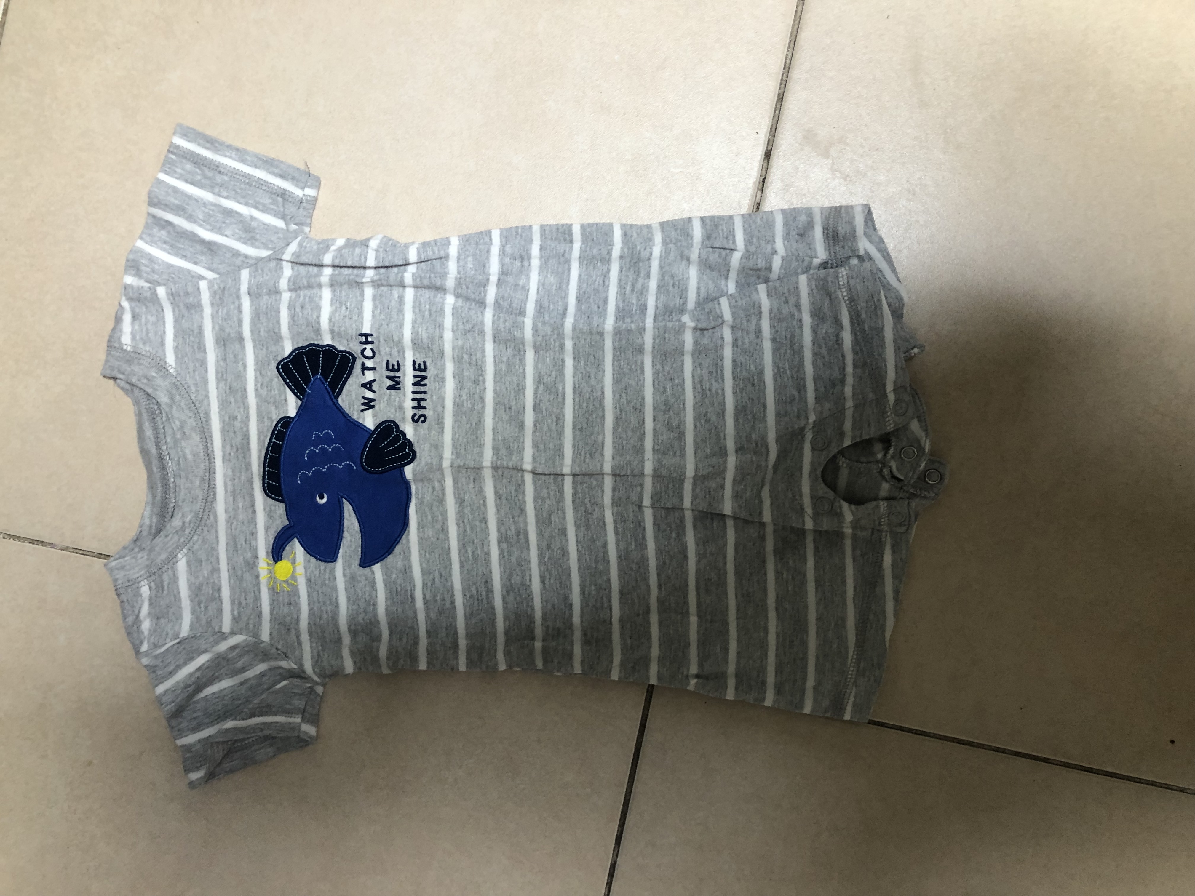 תמונה 2 ,בגדי תינוקות 0-24 5 ש"ח יחידה למכירה ברחובות לתינוק ולילד  ביגוד והנעלה
