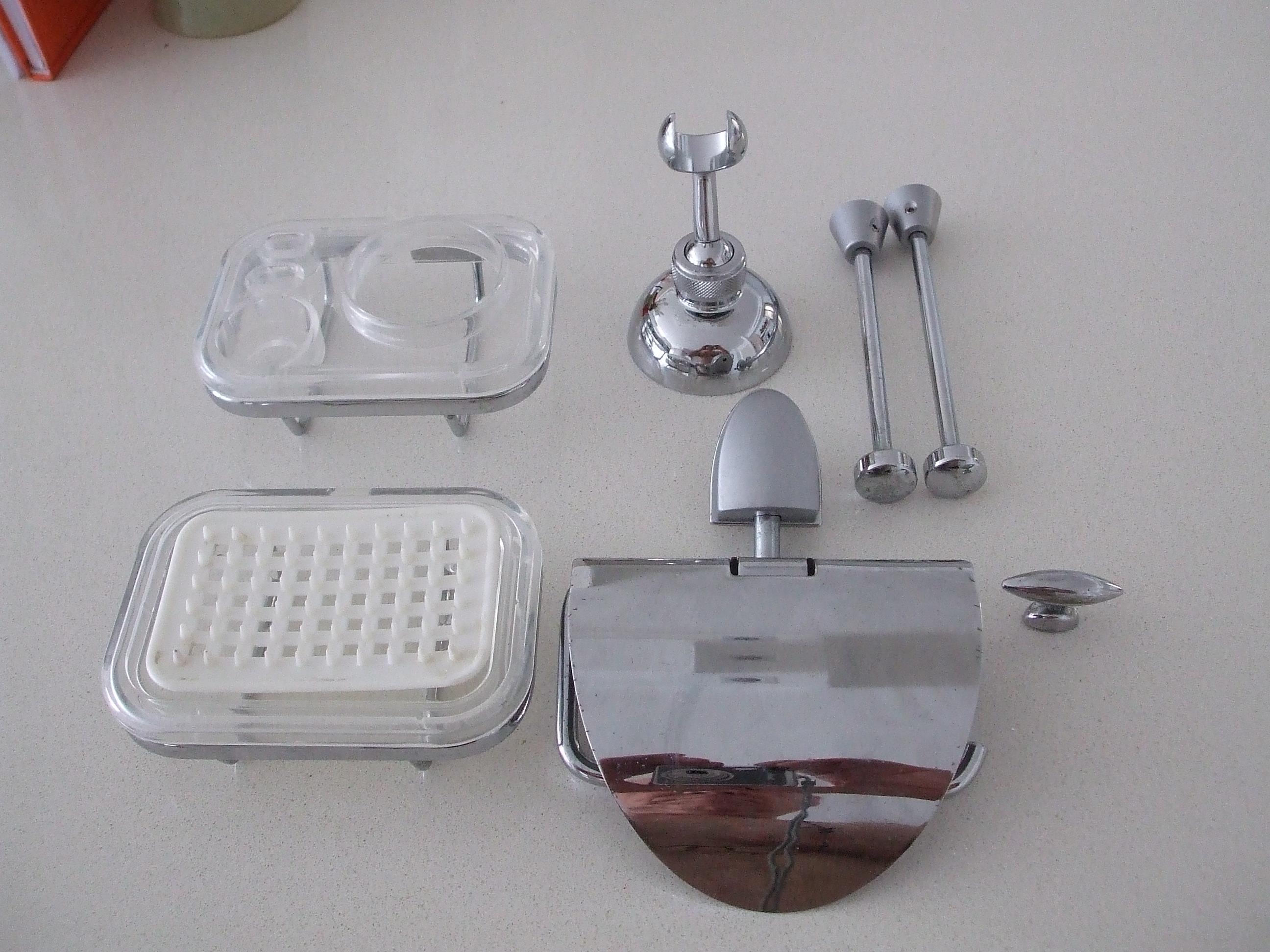 תמונה 1 ,אביזרים לאמבטיה למכירה בנס ציונה כלים סניטריים  אחר