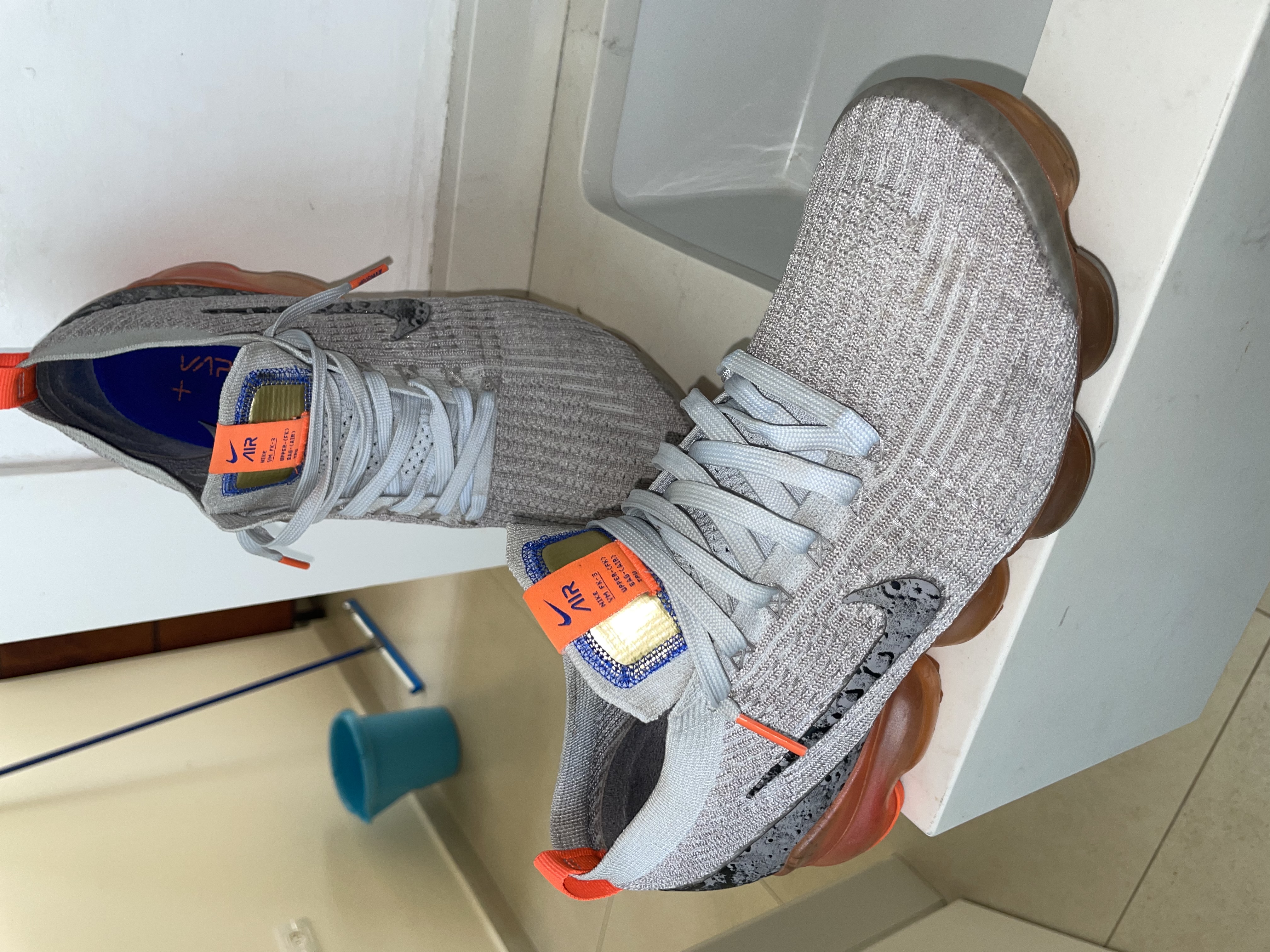 תמונה 3 ,Nike air VaporMax Flykint 3  למכירה בהרצליה ביגוד ואביזרים  נעליים