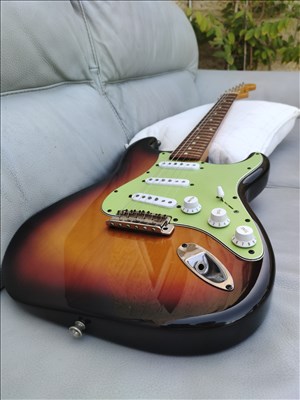 Fender Stratocaster Reissue 62 