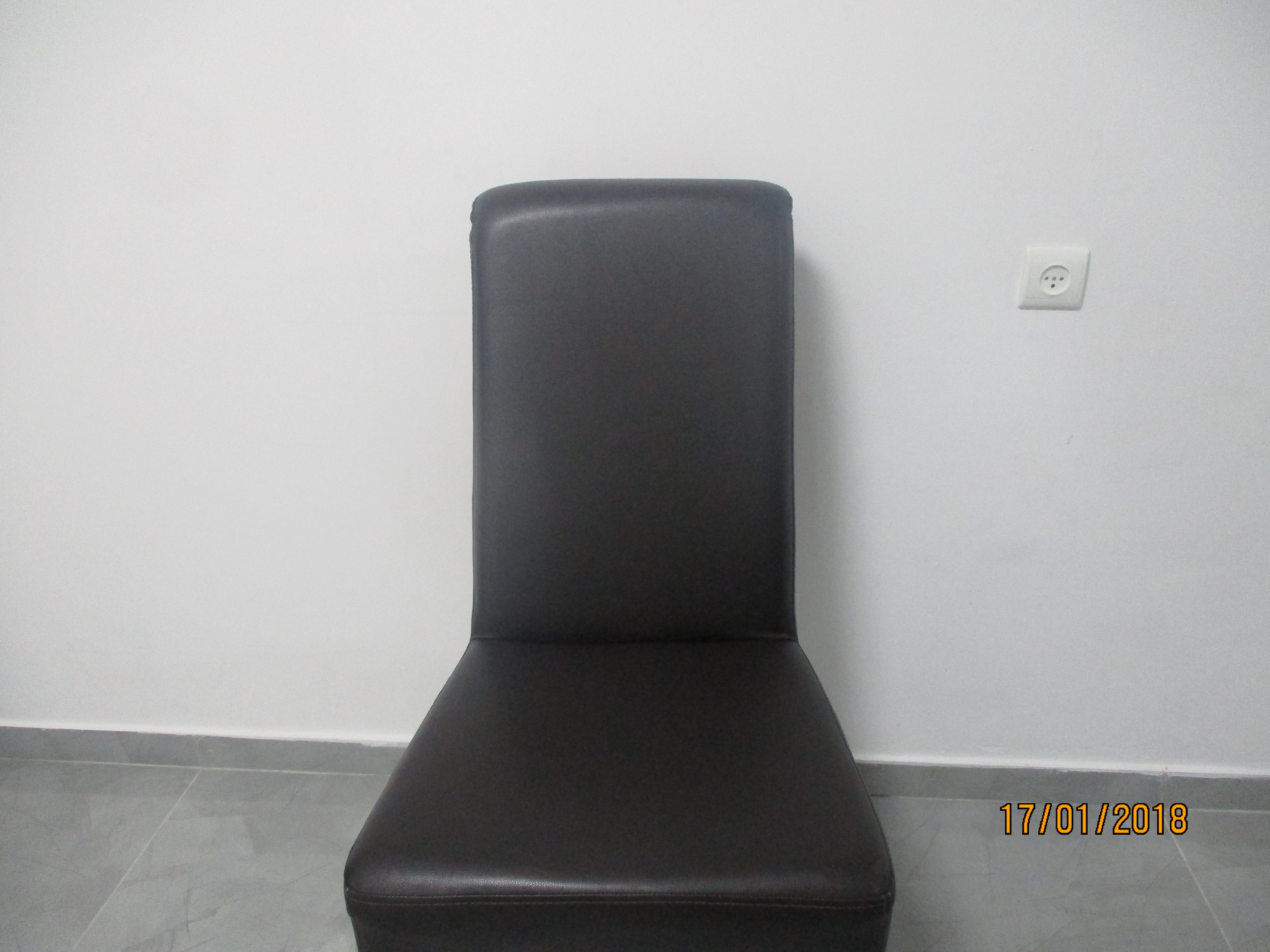 תמונה 1 ,6 כיסאות למכירה באשדוד ריהוט  כיסאות