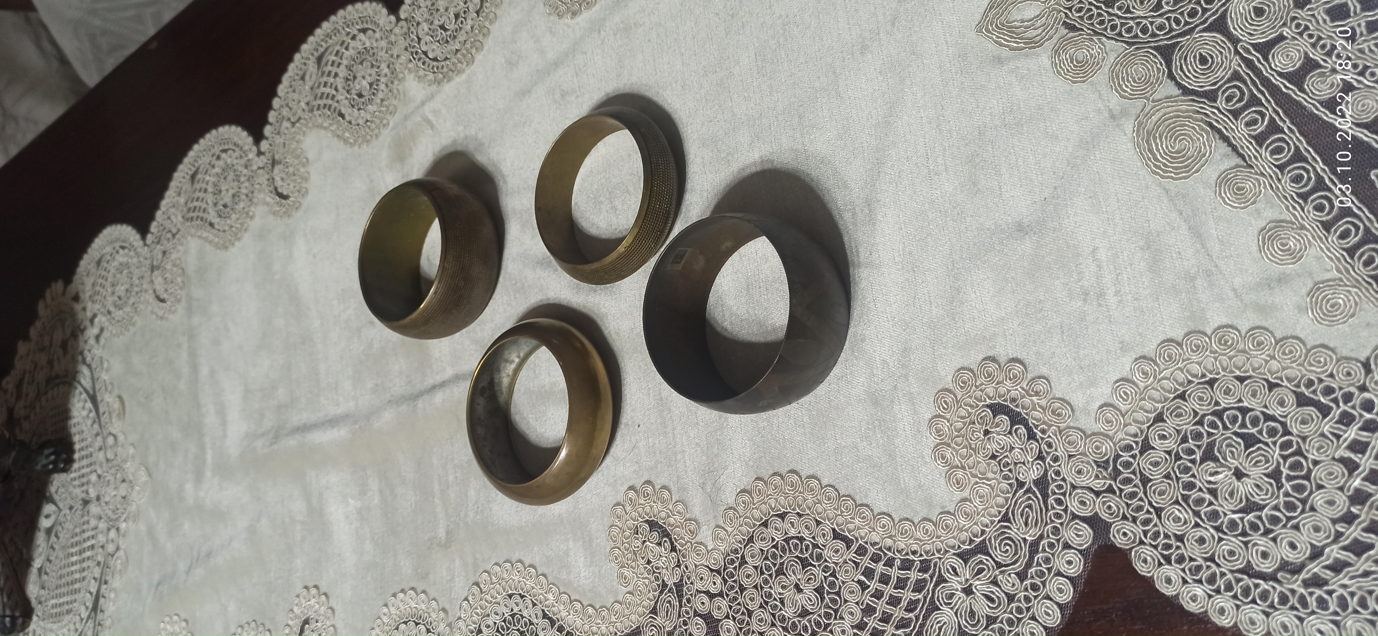 תמונה 2 ,4 צמידים מנחושת למכירה ביבנה תכשיטים  צמידים