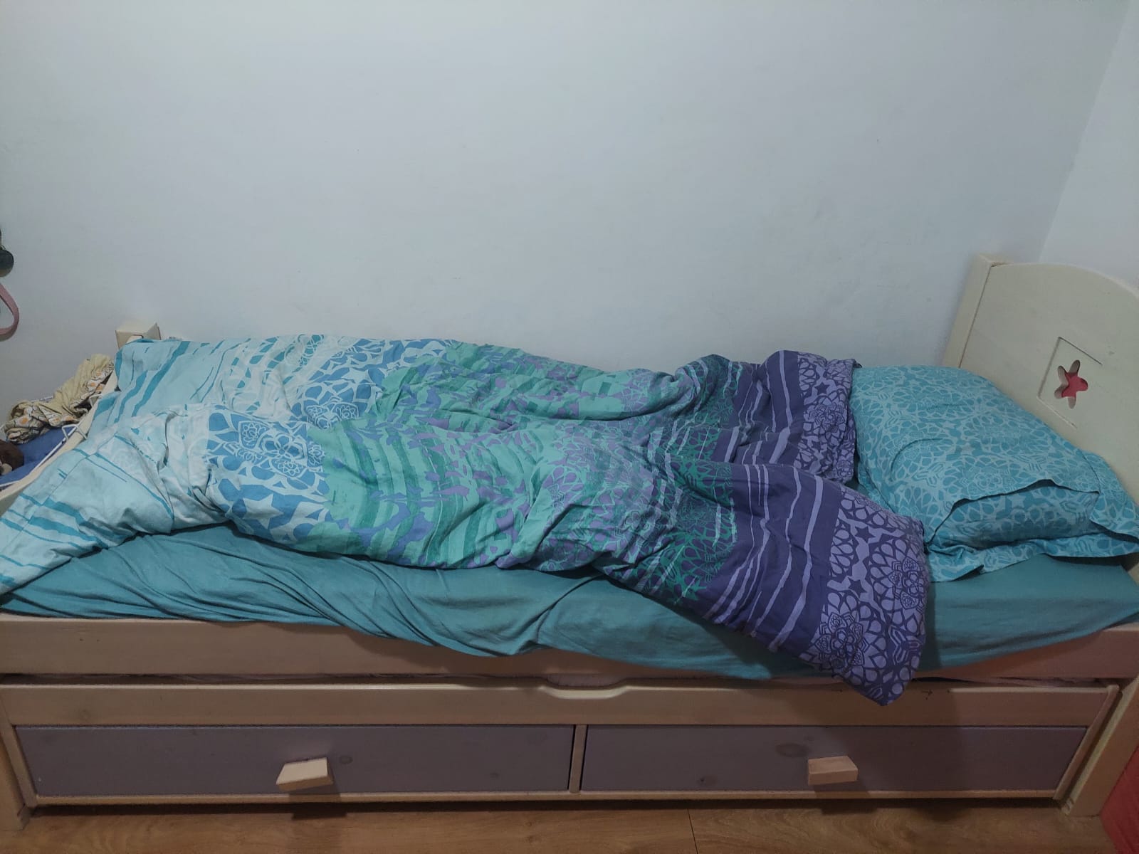 תמונה 2 ,מיטת נוער למכירה בהרצליה ריהוט  מיטות