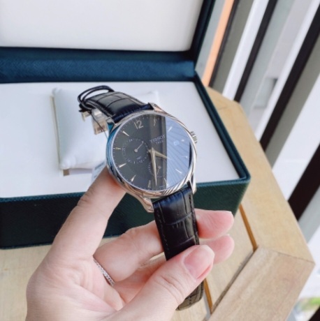 תמונה 2 ,שעון יד Tissot לגבר  למכירה באשדוד ביגוד ואביזרים  אקססוריז לגברים