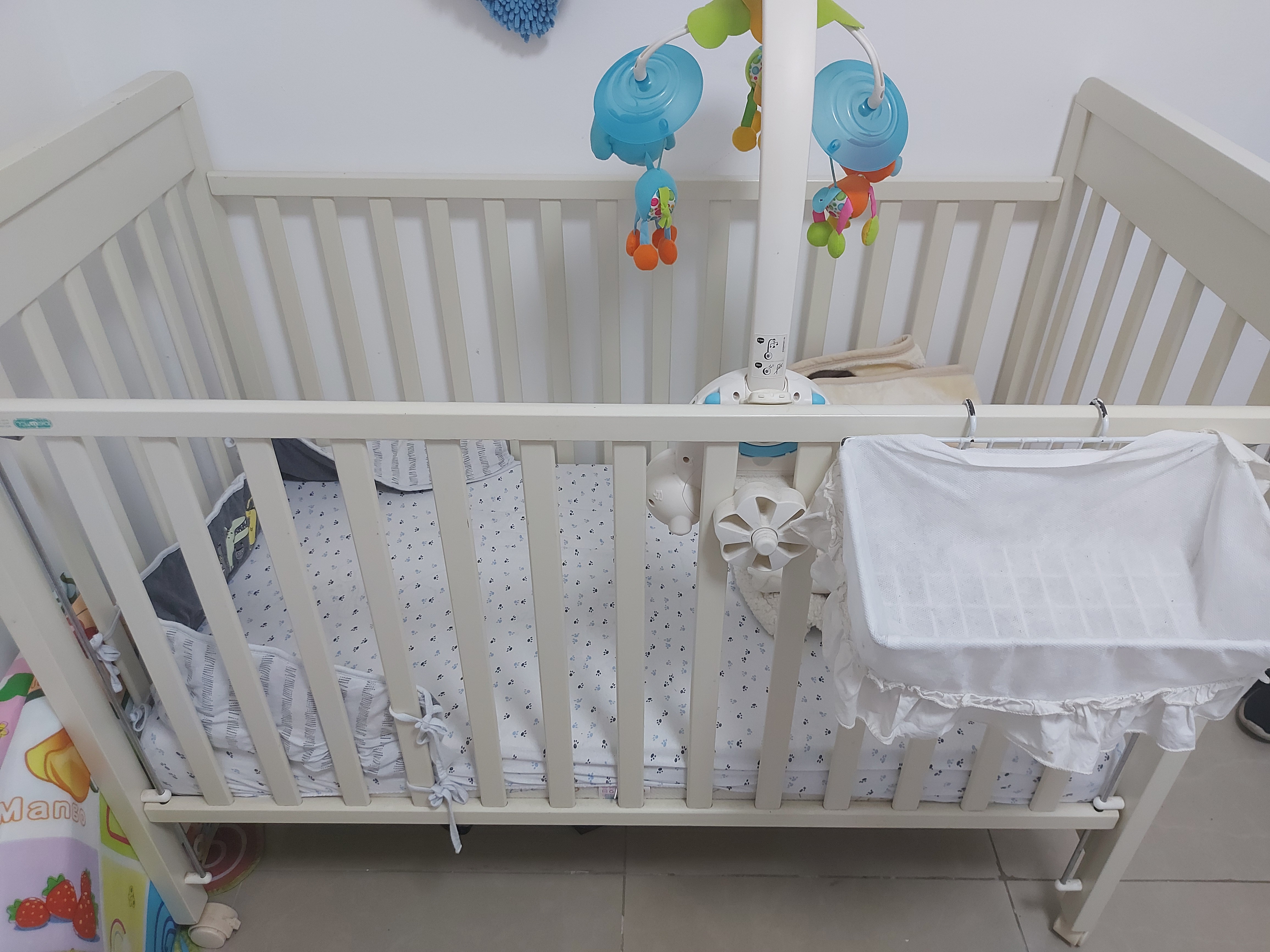 תמונה 1 ,מיטת תינוק + מזרן למכירה בחיפה לתינוק ולילד  מיטות ולולים