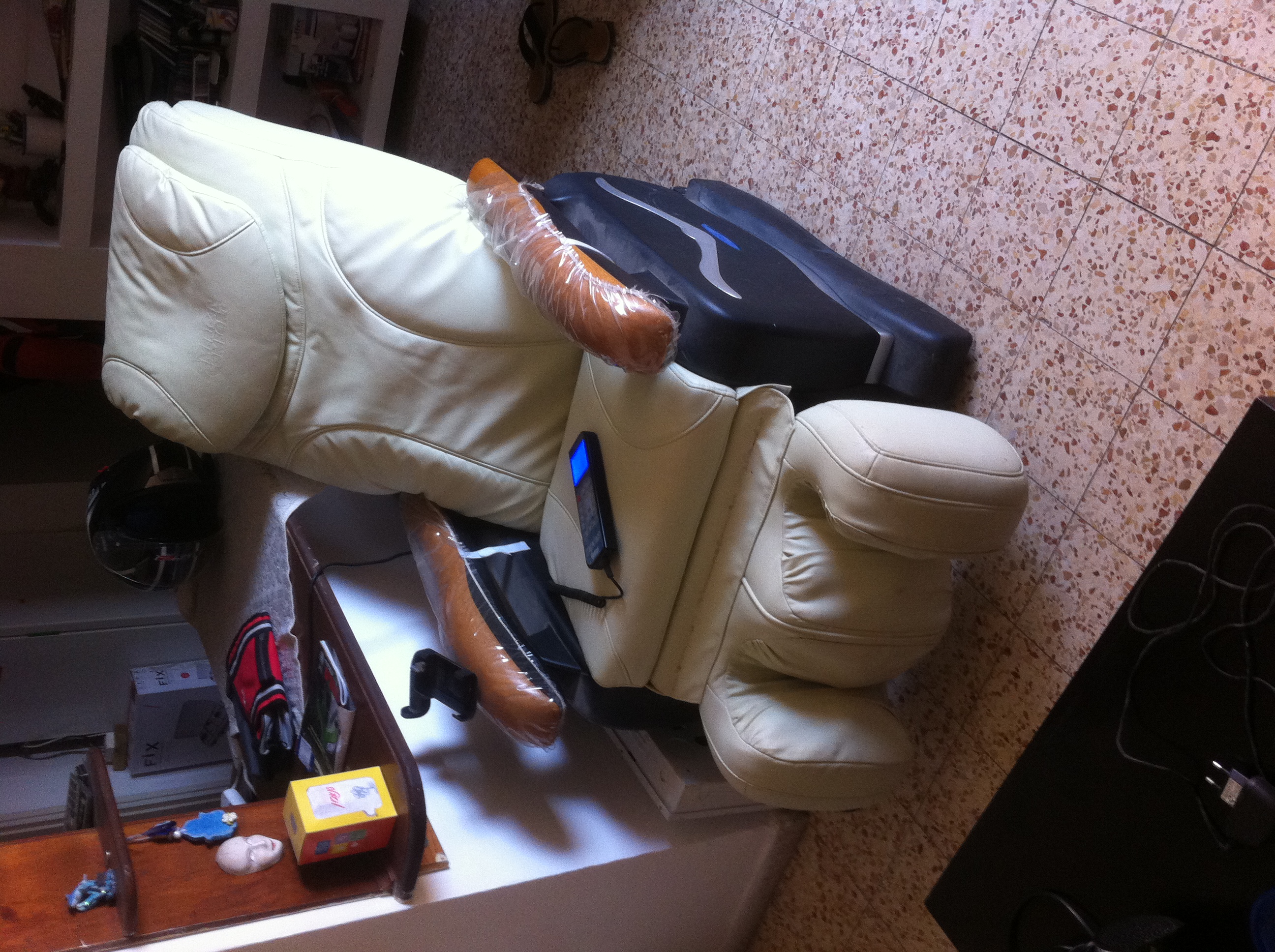 תמונה 2 ,כורסאת מסאז אמריקן קומפורט למכירה בקרית מלאכי ריהוט  כורסאות ומושבי עיסוי