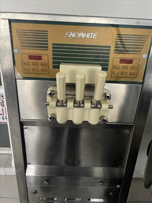 מכונת גלידה 3 ראשים עסקית 
