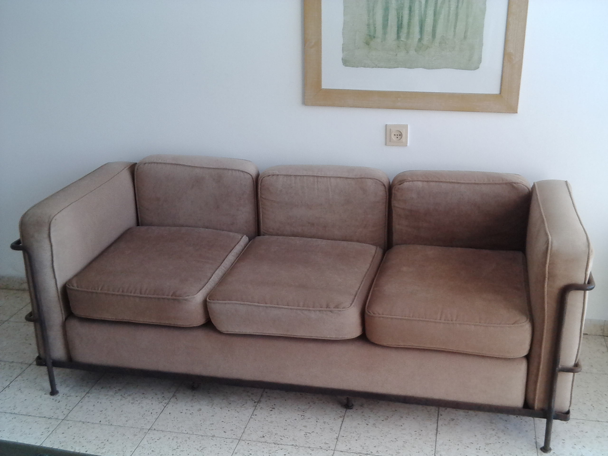 תמונה 1 ,ספה בסגנון עיצוב לה קורבוזיה למכירה בנתניה ריהוט  ספות