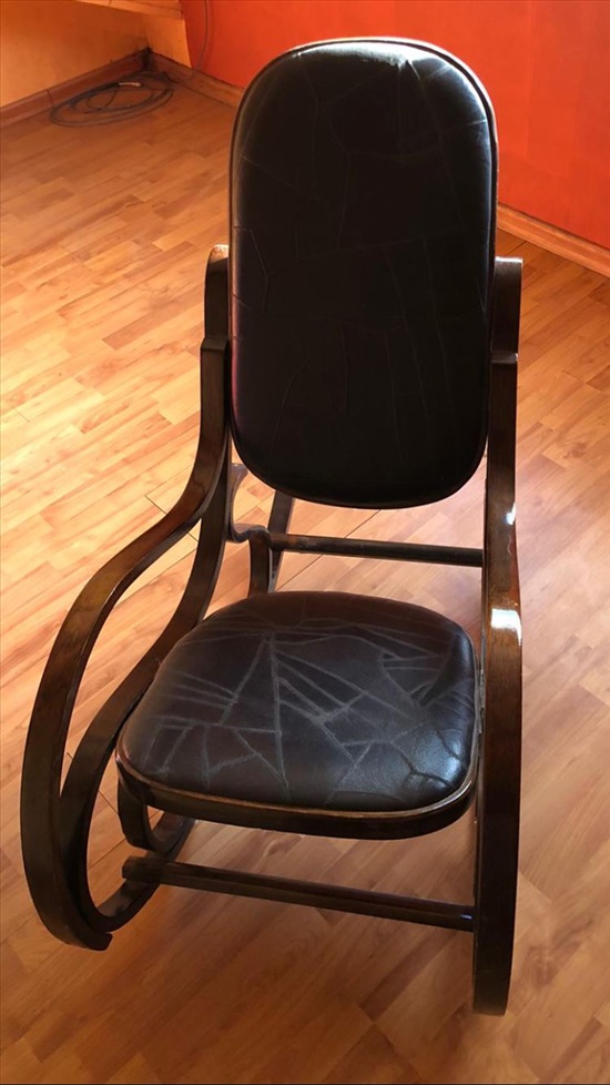 תמונה 3 ,מזנון וכסא למכירה בראשון לציון ריהוט  ענתיקות