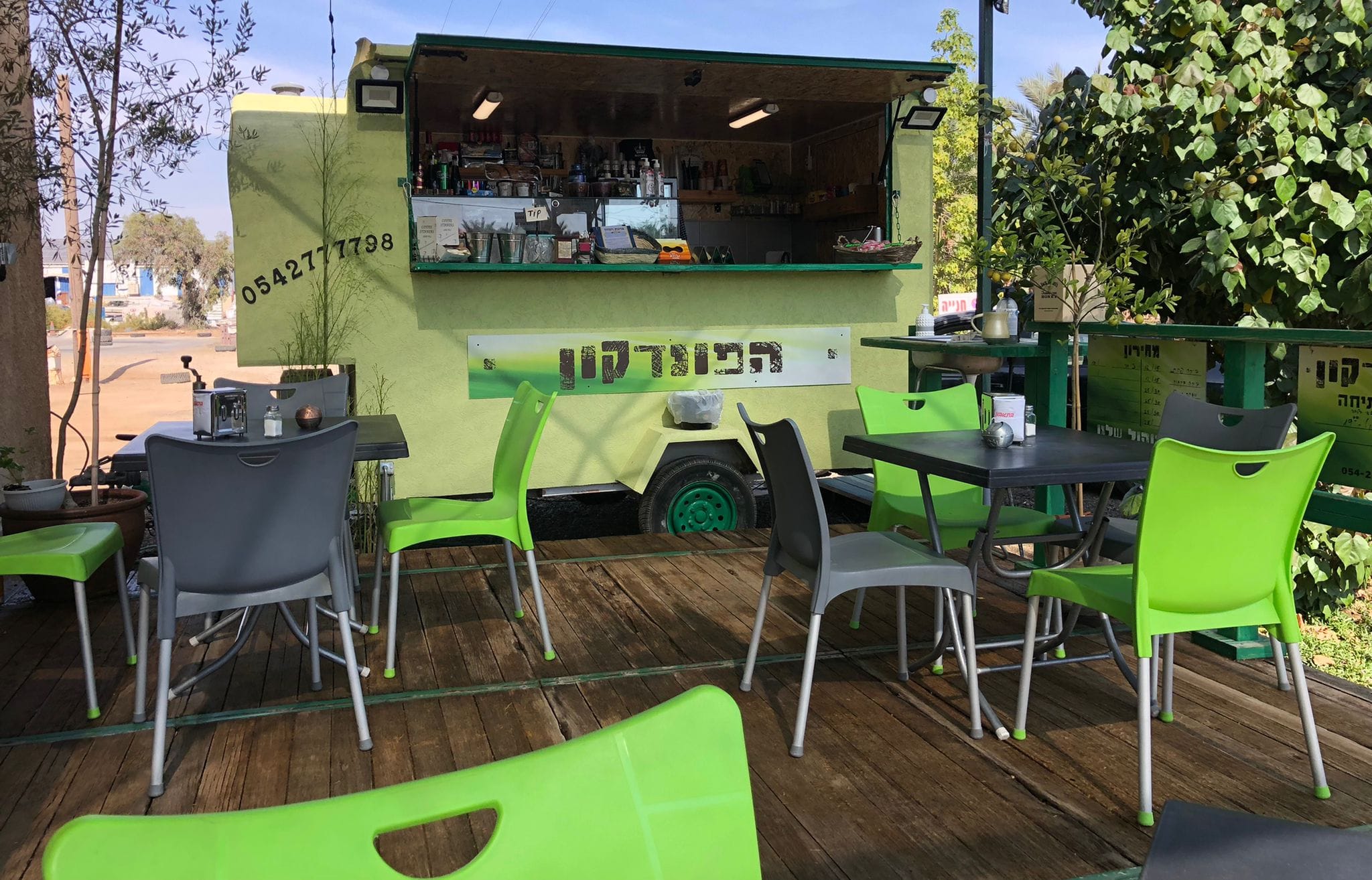 תמונה 2 ,כסאות  למכירה בתל אביב ציוד לעסקים  ריהוט לעסקים