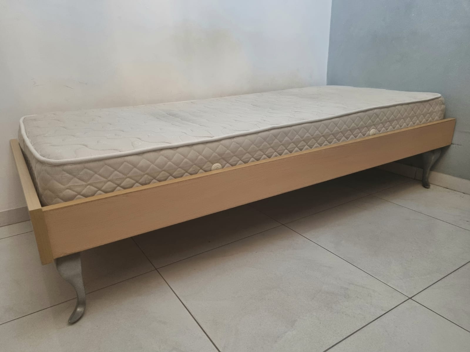 תמונה 1 ,מיטת יחיד  למכירה בחדרה ריהוט  מיטות