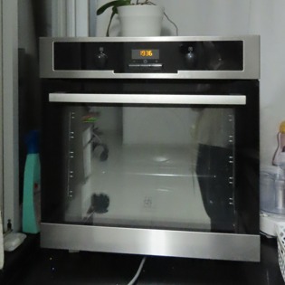 תמונה 1 ,תנור אלקטרולוקס למכירה בבית וגן מוצרי חשמל  תנור