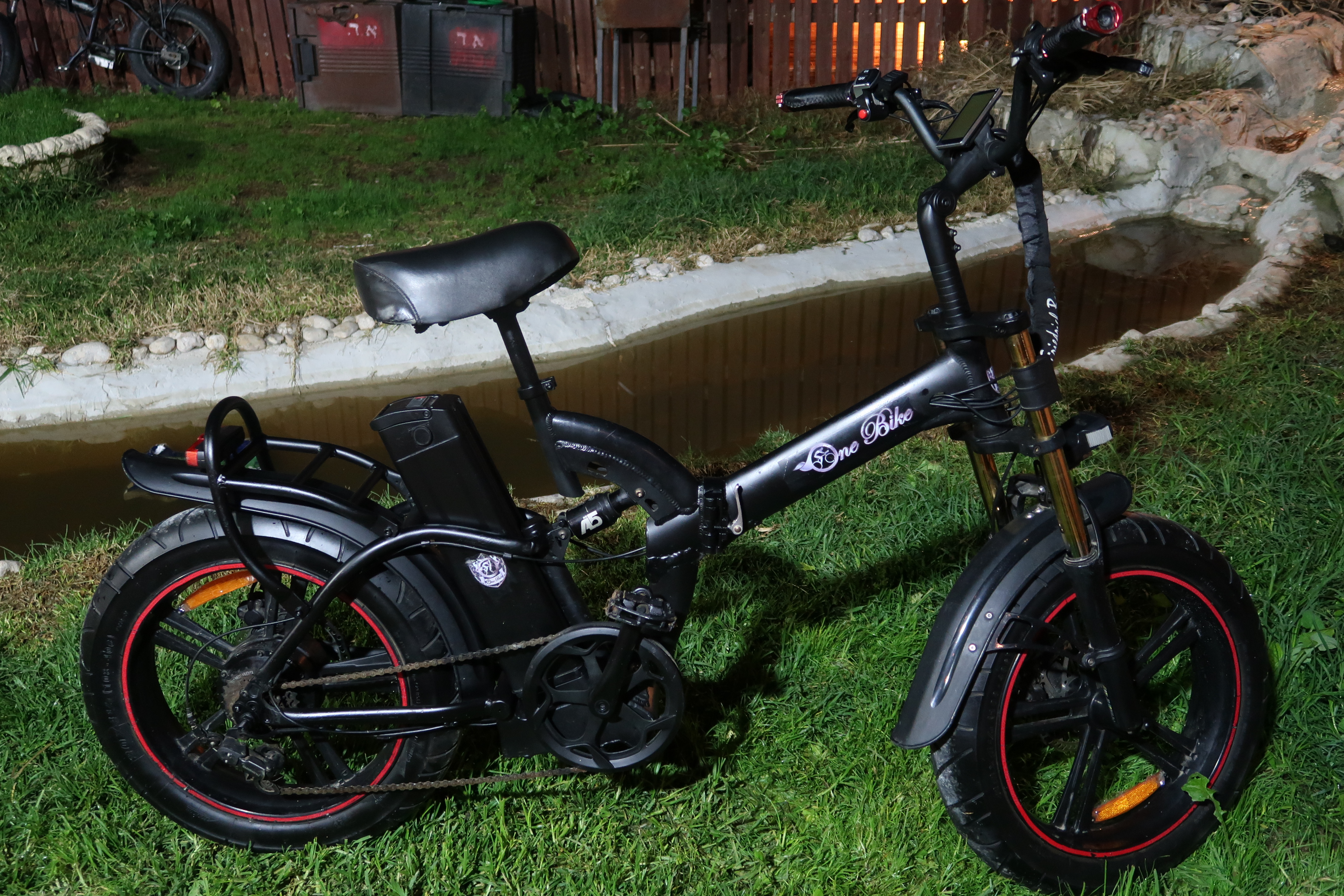 תמונה 3 ,one bike למכירה ביד בנימין אופניים  אופניים חשמליים