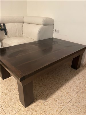 שולחן מעץ מלא 
