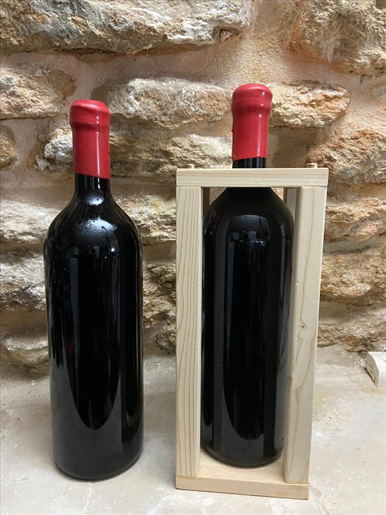 תמונה 1 ,בקבוקי יין 3 לטרים למכירה בנוף הגליל שונות  שונות