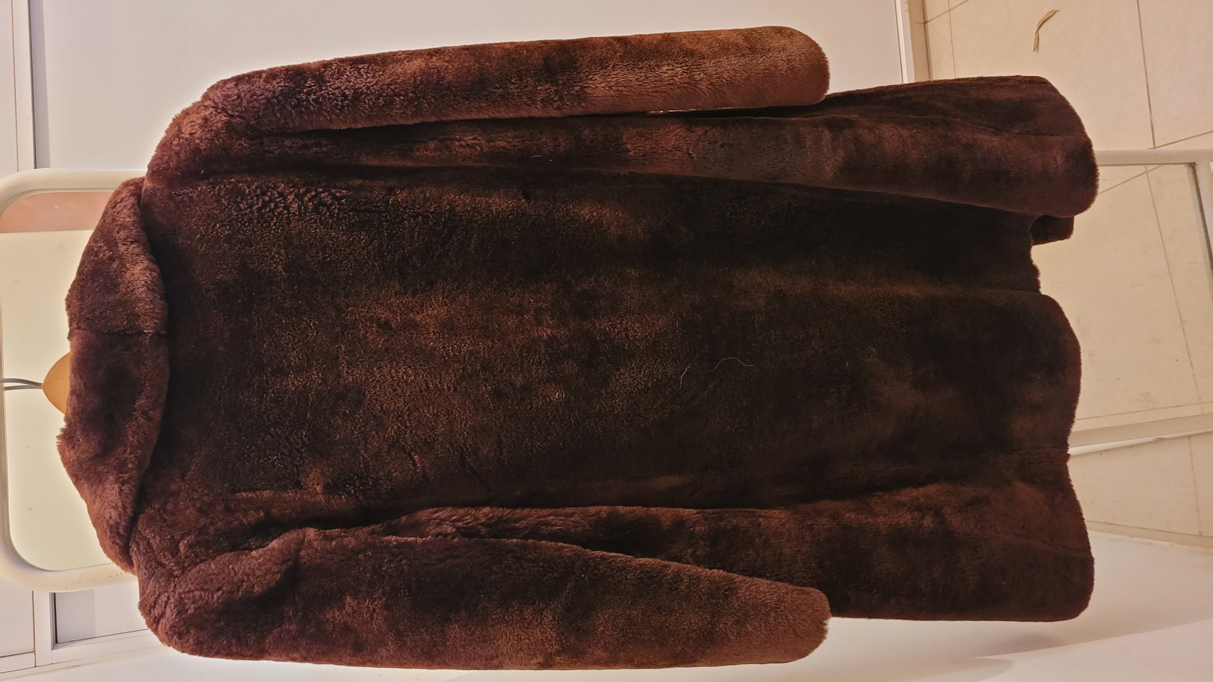 תמונה 2 ,מעיל פרווה אמיתי למכירה בנתניה ביגוד ואביזרים  מעילים וג'קטים