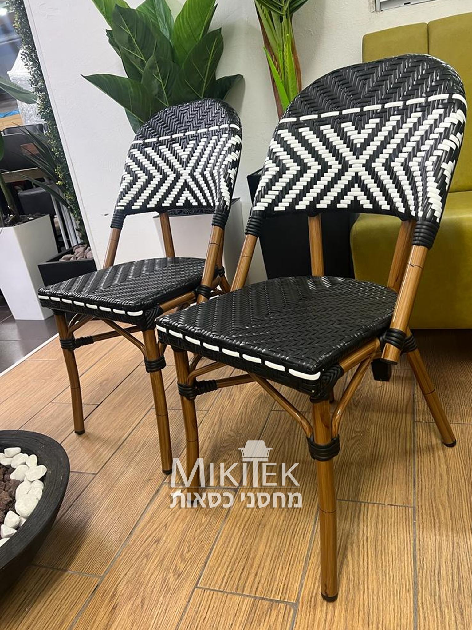 תמונה 6 ,כסאות ראטן אלומיניום למכירה בתל אביב ציוד לעסקים  ריהוט לעסקים