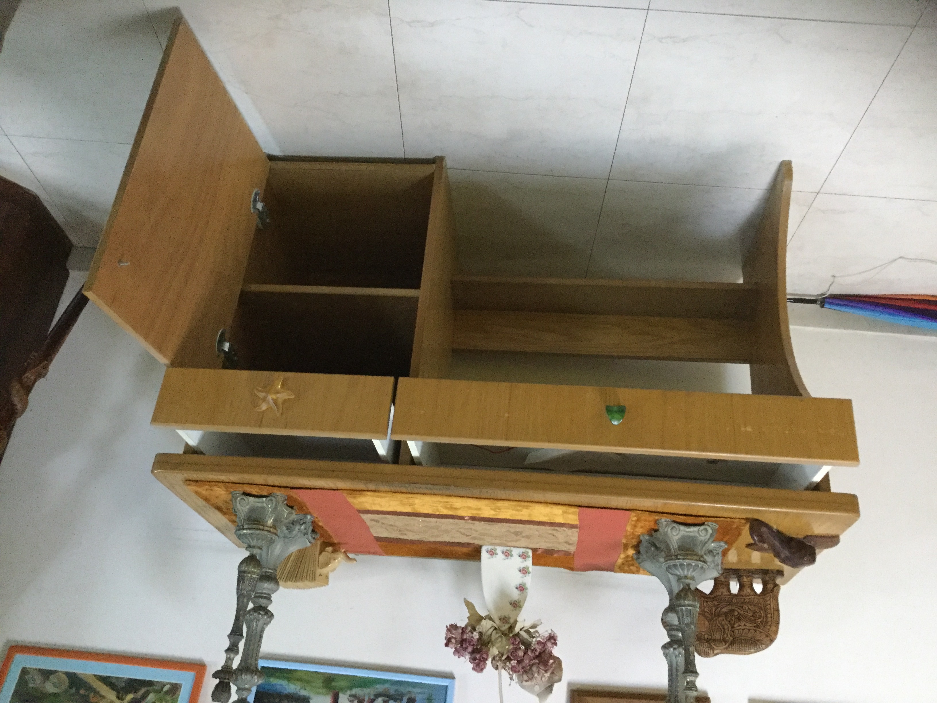 תמונה 2 ,שולחן כתיבה למכירה בגבעתיים ריהוט  ריהוט לחדרי ילדים