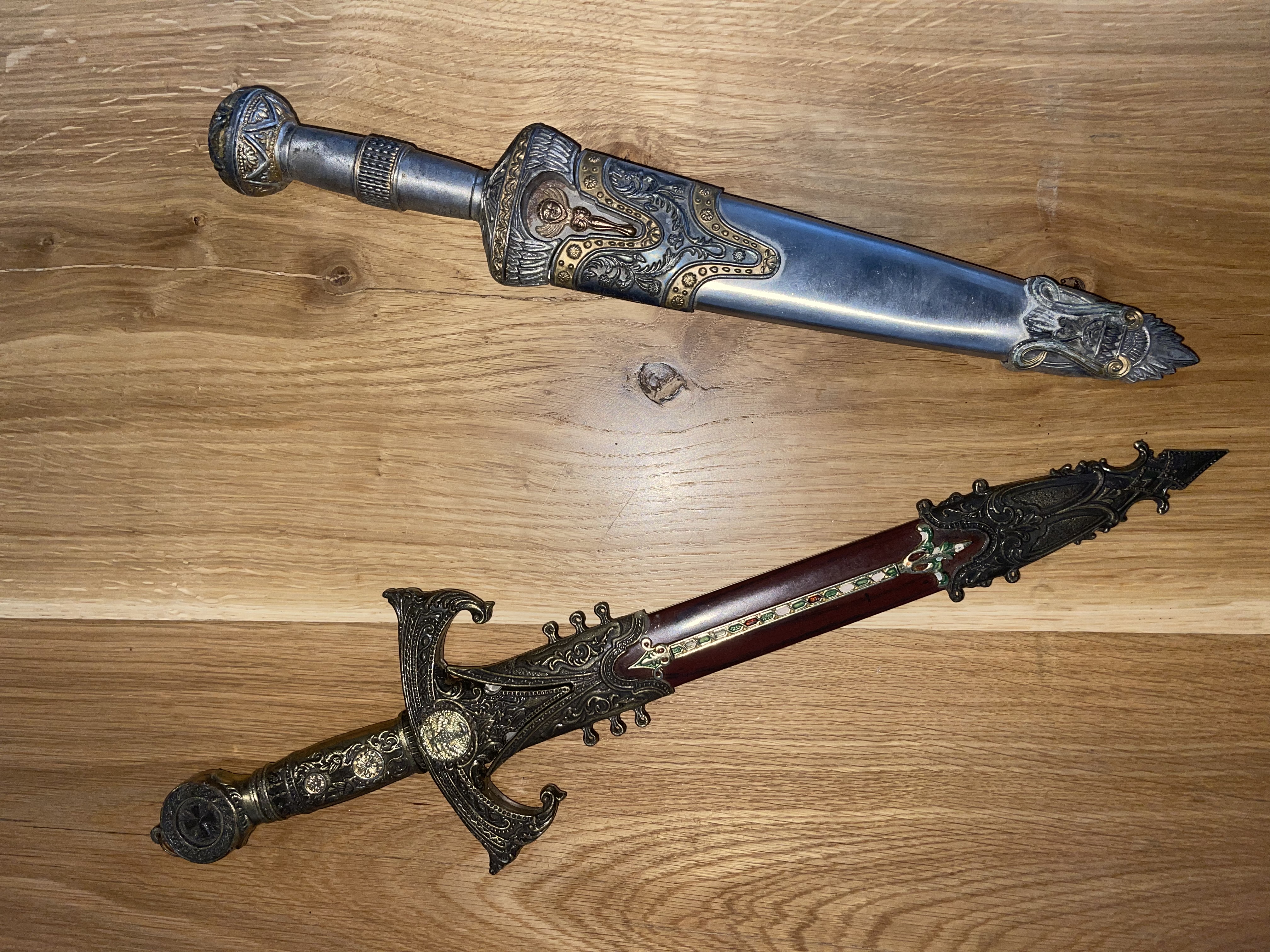 תמונה 1 ,חרבות עתיקות למכירה במודיעין-מכבים-רעות אספנות  חפצי נוי