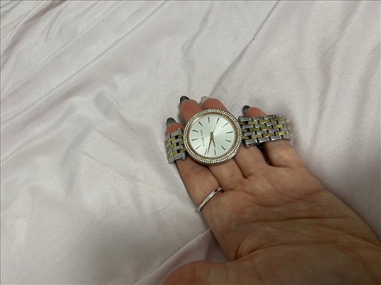 תמונה 2 ,מייקל קורס במצב מצויין ב400  למכירה בבת ים תכשיטים  שעונים