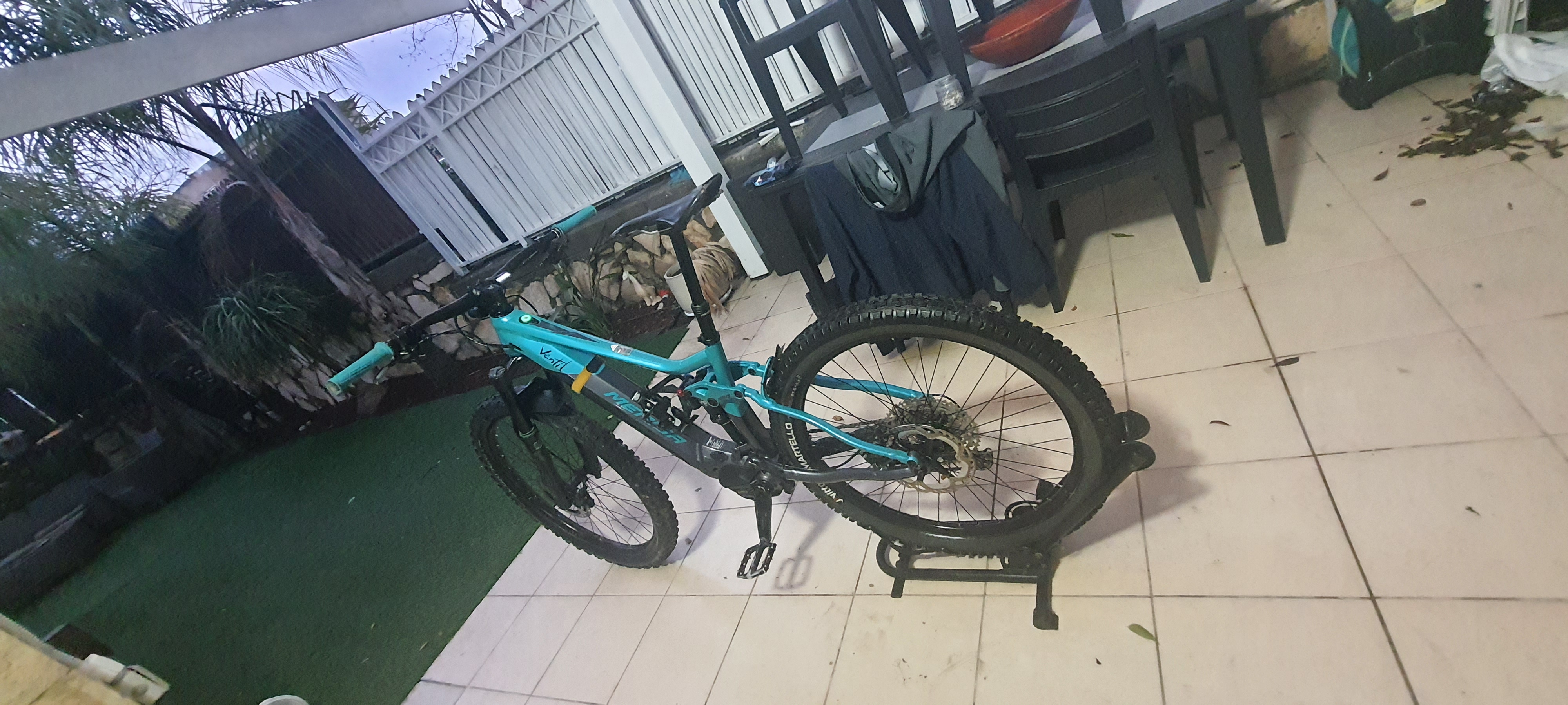 תמונה 1 ,מרידה דגם 775 שנת 2022 למכירה ביוקנעם עילית אופניים  אופניים חשמליים