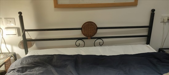 תמונה 1 ,מיטה זוגית +שידות למכירה בחיפה ריהוט  חדרי שינה