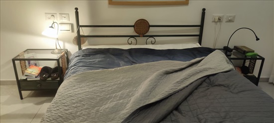 תמונה 2 ,מיטה זוגית +שידות למכירה בחיפה ריהוט  חדרי שינה