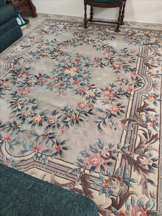 תמונה 2 ,שטיח סיני יפיפה . מצב כמו חדש. למכירה במו ריהוט  שטיחים