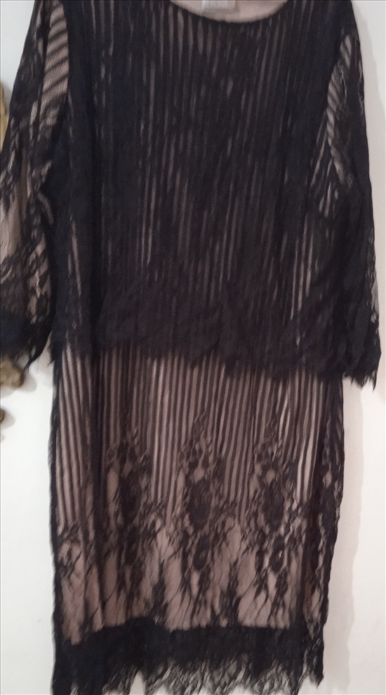 תמונה 2 ,שמלת ערב תחרה,  למכירה בקרית ים ביגוד ואביזרים  שמלות וחליפות