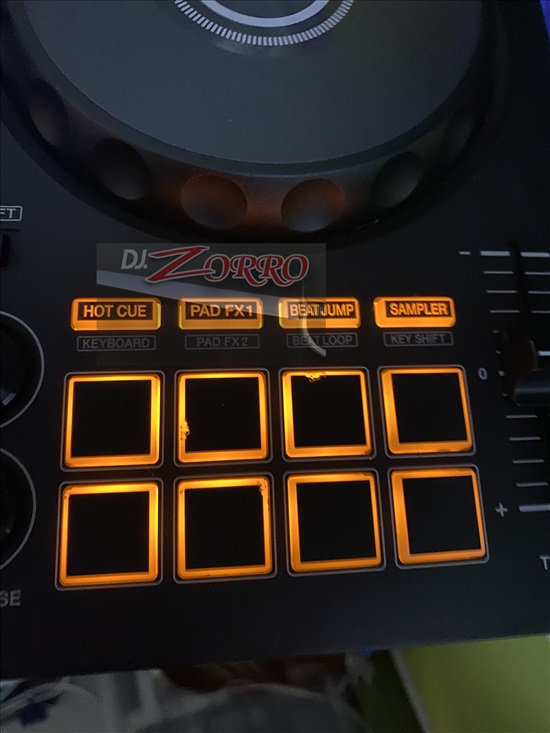 תמונה 4 ,קונטרולר Pioneer DDJ-FLX4 למכירה בתל אביב ציוד לדיג'יי ואולפנים  פלטות דיג'יי