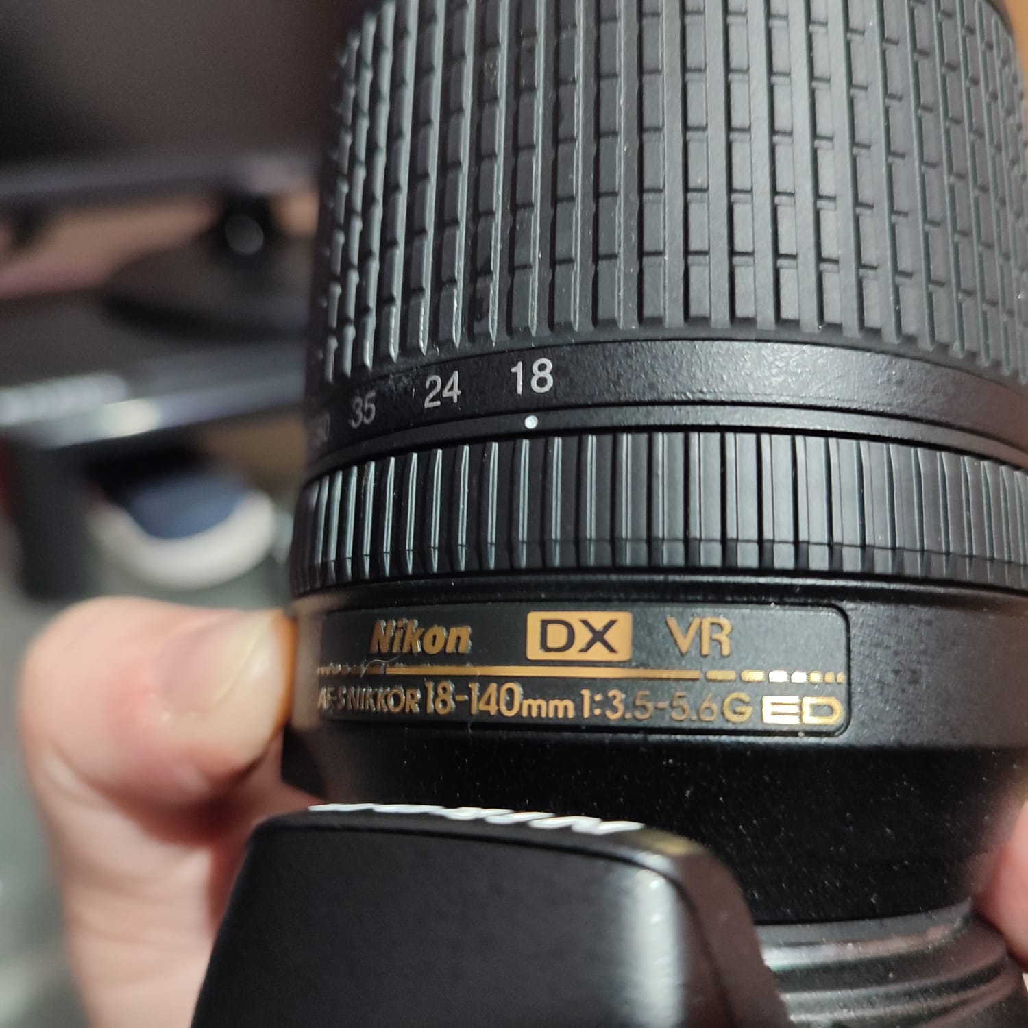 Nikon D5500 + עדשה 18140mm למכירה בטבריה 3500 שח צילום מצלמה