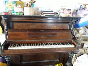 פסנתר עתיק בלוטנר תוצרת גרמניה 