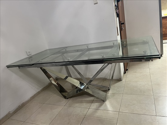תמונה 2 ,שולחן יוקרתי מזכוכית מצב מעולה למכירה בטירת כרמל ריהוט  פינת אוכל