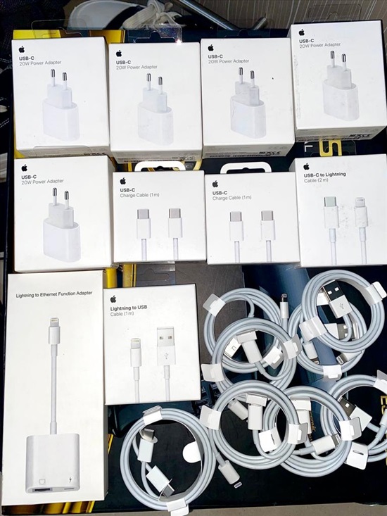 תמונה 1 ,מטענים ופריטים לאייפון למכירה בהרצליה סלולרי  מטען לנייד