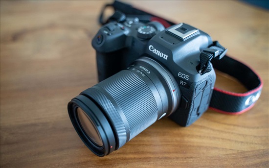תמונה 1 ,Canon EOS R7 חדשה לגמרי למכירה בבאר שבע צילום  מצלמה דיגיטלית