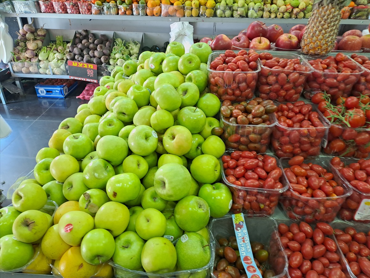 תמונה 1, חנות ירקות למכירה בבת ים | עסקים למכירה/למסירה  מזון