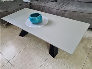 שולחן לסלון 