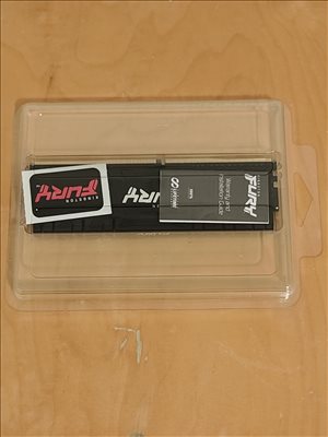 מחשבים וציוד נלווה חומרה 18 