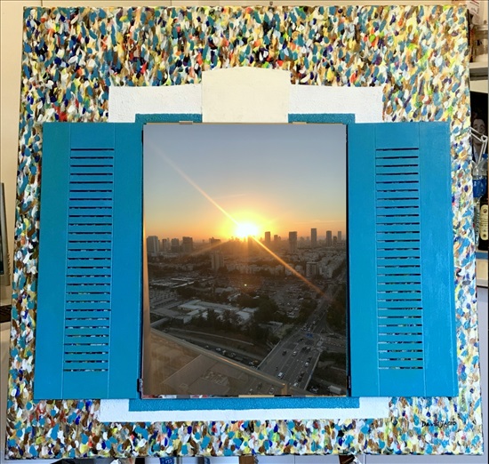 תמונה 3 ,תמונה חלון טוניס צבוע עם מראה למכירה בתל אביב אומנות  ציור
