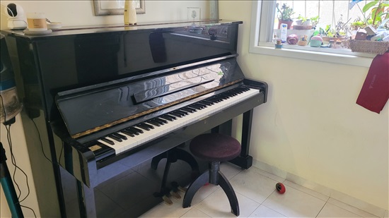 תמונה 1 ,פסנתר למכירה בתל אביב כלי נגינה  פסנתר