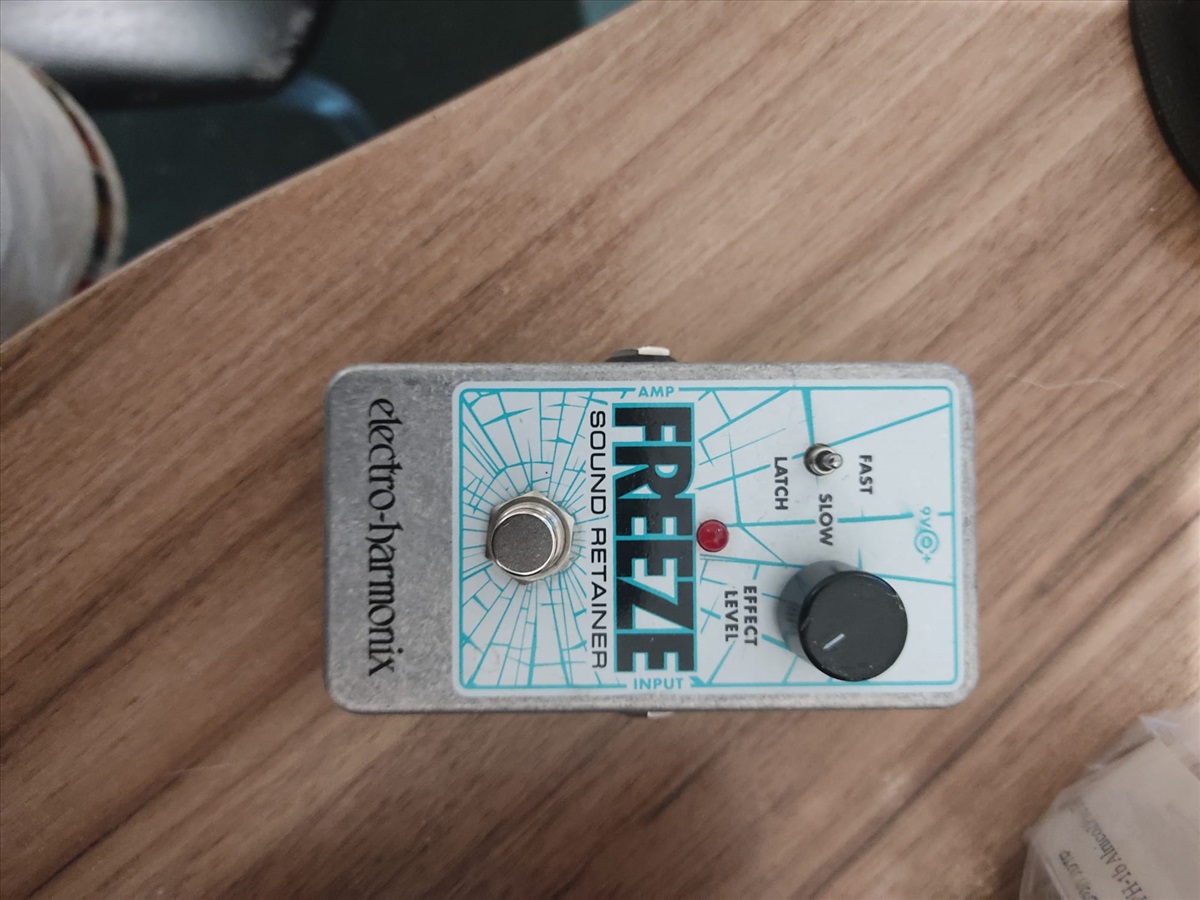 תמונה 1, FREEZE ELECTRO HARMONIX למכירה באבן יהודה | כלי נגינה  אביזרים נלווים