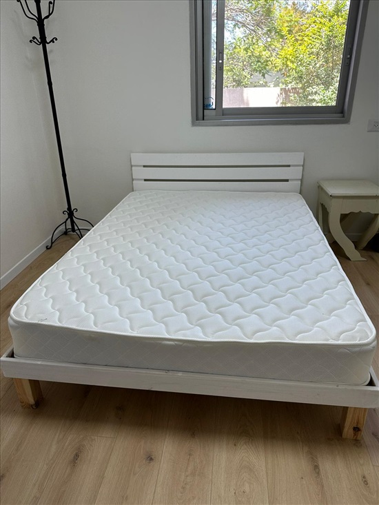 תמונה 1 ,מיטה זוגית 190x140 עם מזרן למכירה במכבים-רעות ריהוט  מיטות