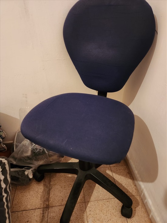 תמונה 1 ,כיסא צרעה משרדי למכירה ברמת השרון ריהוט  כיסאות