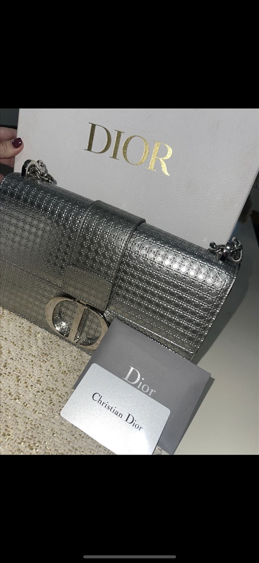 תמונה 1 ,Christian Dior למכירה בברק ביגוד ואביזרים  תיקים