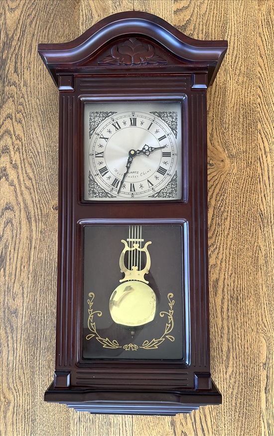תמונה 1 ,שעון מטוטלת מעץ איכותי!!! למכירה בפתח תקווה ריהוט  שעון קיר