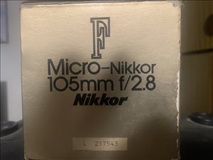 עדשת מיקרו micro nikkor 105mm  
